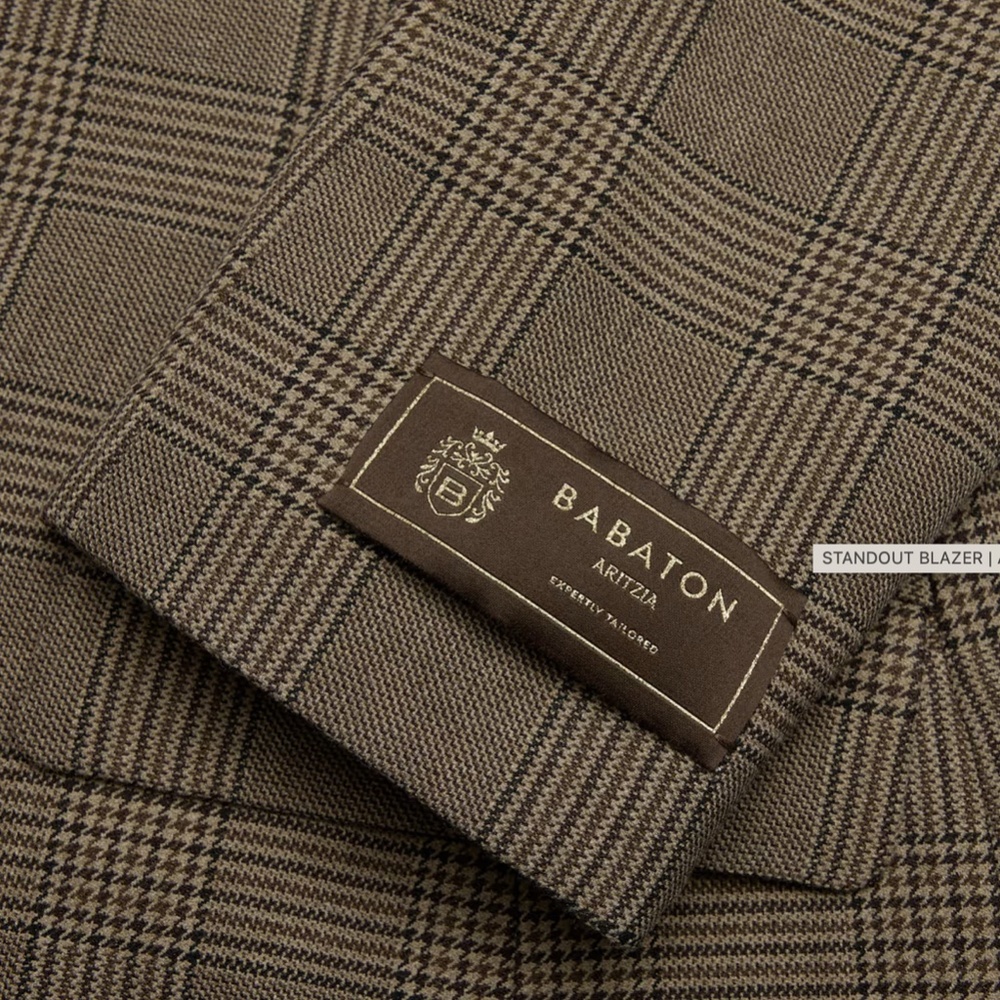Babaton Standout Blazer - (Re)ssential Single-Breasted Blazer - Picture 8 of 9